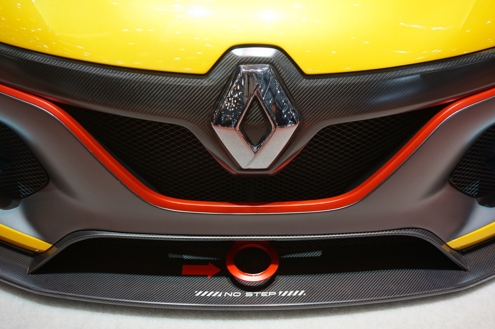 Renault-Sport-RS-01 (6)